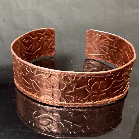 Mens Copper Embossed Cuff Bracelet Arthritis Mans - Picture 12 of 12